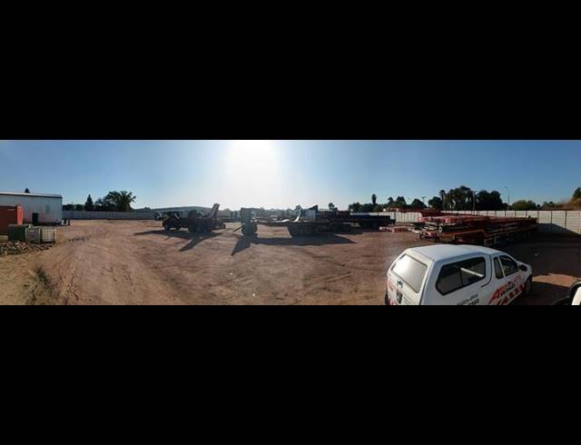 BUSINESS PROPERTY TO RENT IN POMONA